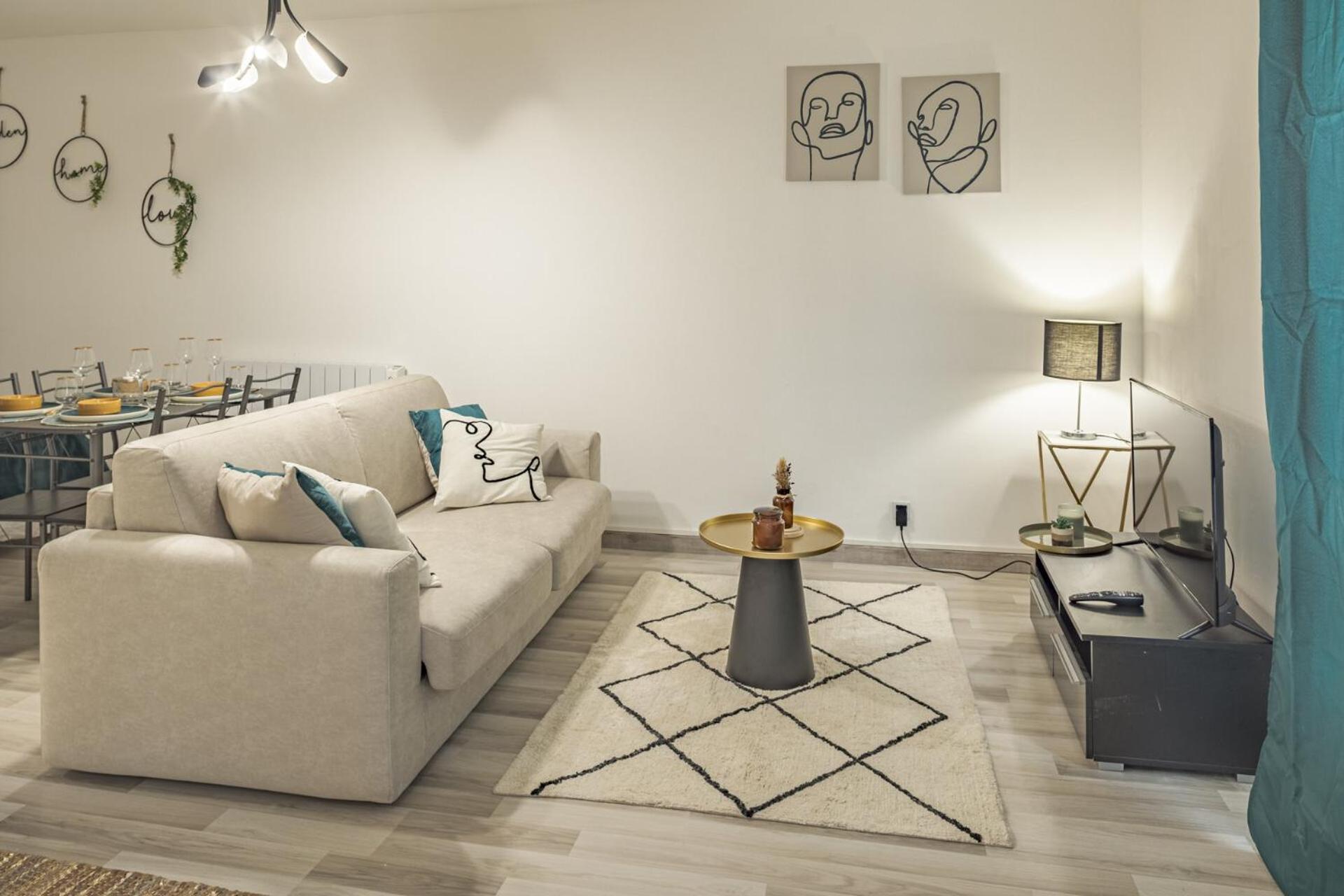 Julia Home, Madamedemconciergerie 兰斯 外观 照片